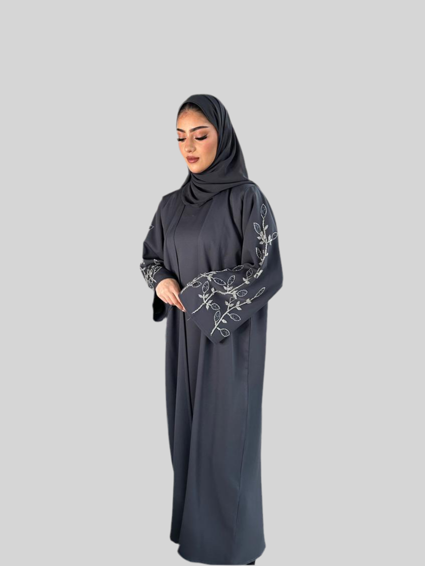 Embellished Abaya Safa