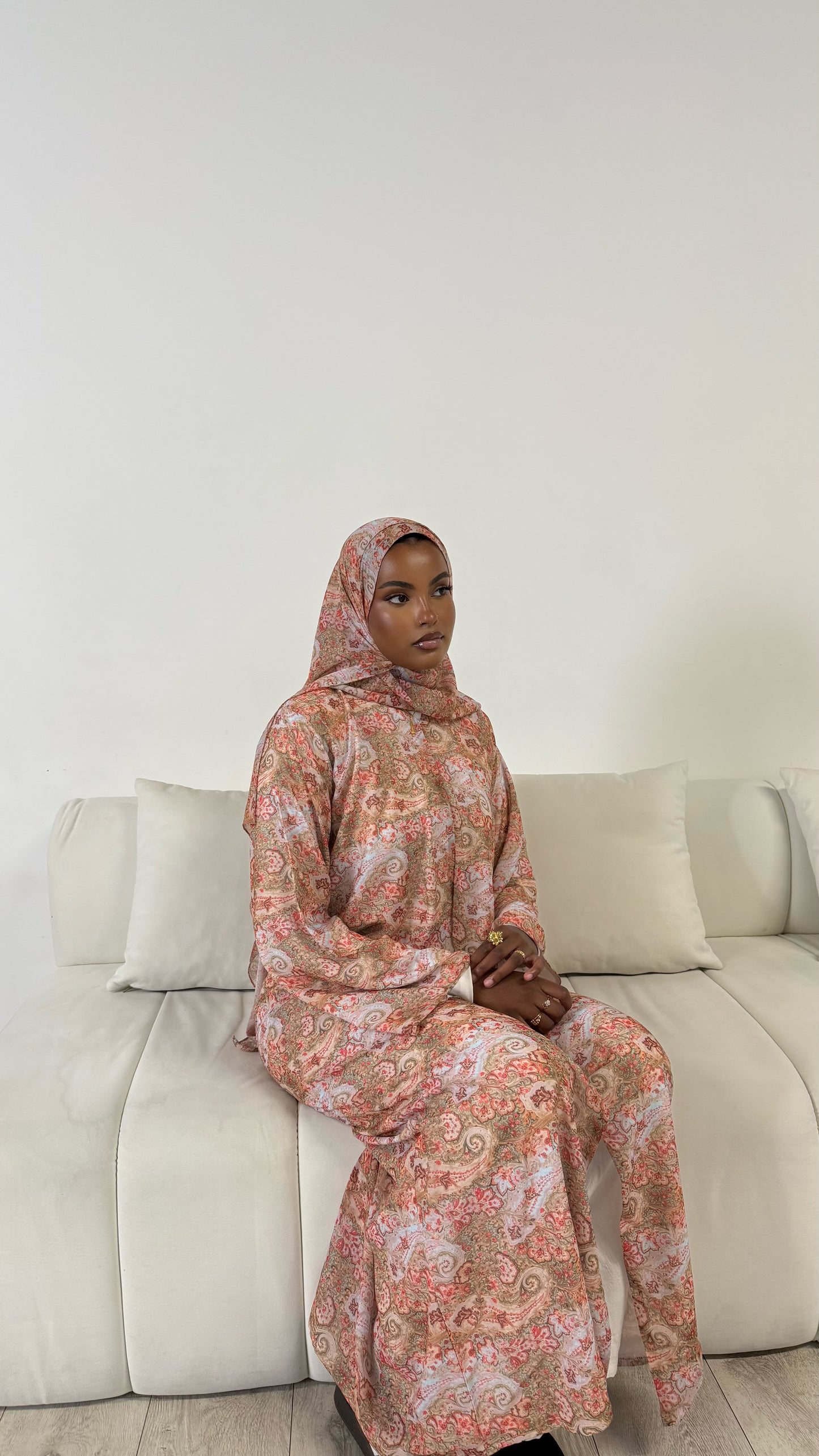 Paisley Printed Abaya