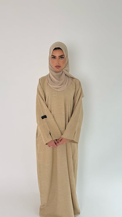 Closed Linen Abaya Nour
